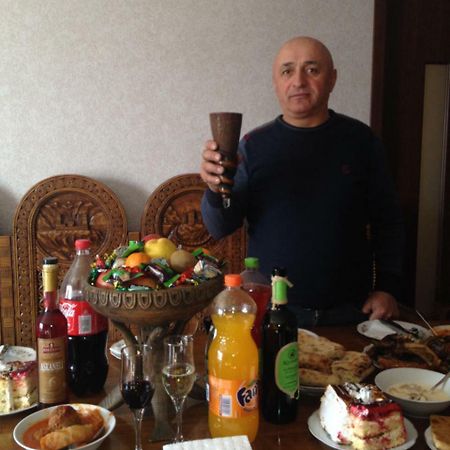 Guesthouse Besarion Ushguli Eksteriør bilde
