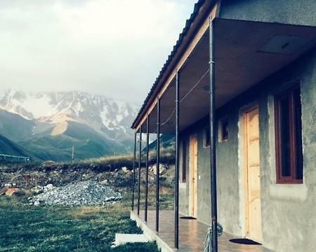 Guesthouse Besarion Ushguli Eksteriør bilde